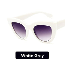 Load image into Gallery viewer, Retro Cat Eye Sunglasses Women